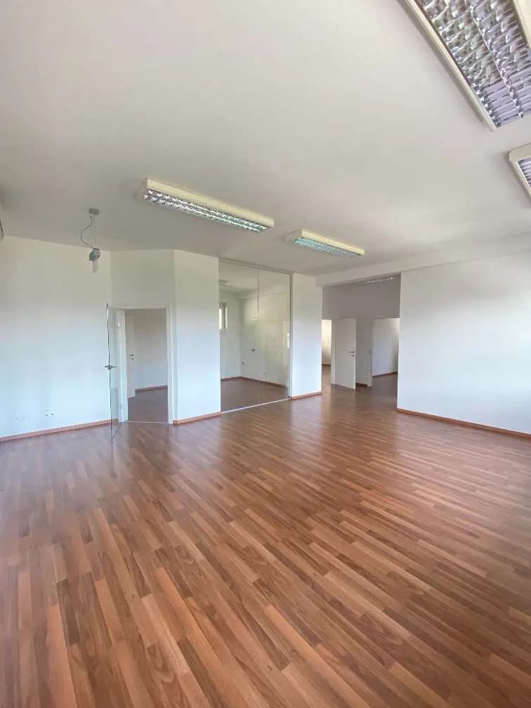 Gewerbeimmobilie mieten in Graz-Umgebung – 195 m², € 3.044 – Bild 2 von 13