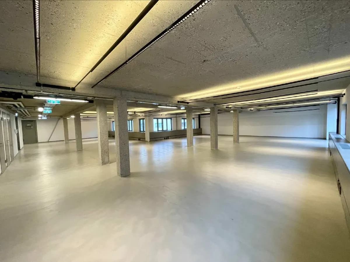 Gewerbeimmobilie mieten in Wien – 337 m², € 6.531