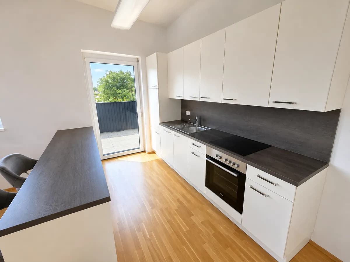 4-Zimmer-Wohnung mieten in Graz – 110 m², € 1.996 – Bild 3 von 12