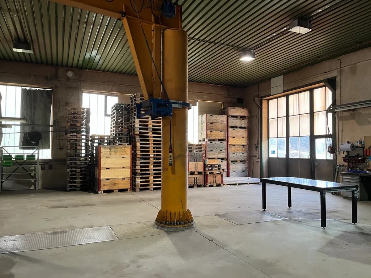 Gewerbeimmobilie mieten in Braunau am Inn – 300 m², € 4 – Bild 2 von 5