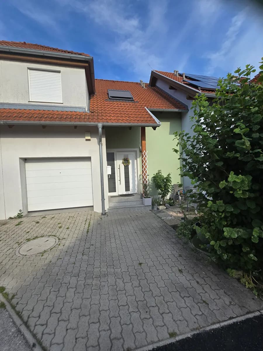 4-Zimmer-Haus kaufen in Baden – 110 m², € 329.000 – Bild 2 von 14