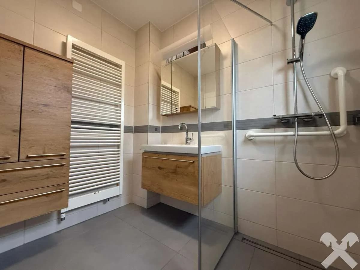 9-Zimmer-Gewerbeimmobilie kaufen in Hartberg-Fürstenfeld – 235 m², € 299.000 – Bild 11 von 18