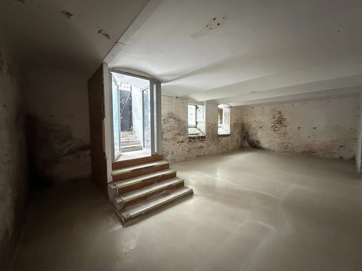 Gewerbeimmobilie mieten in Wien – 76 m², € 566 – Bild 2 von 9