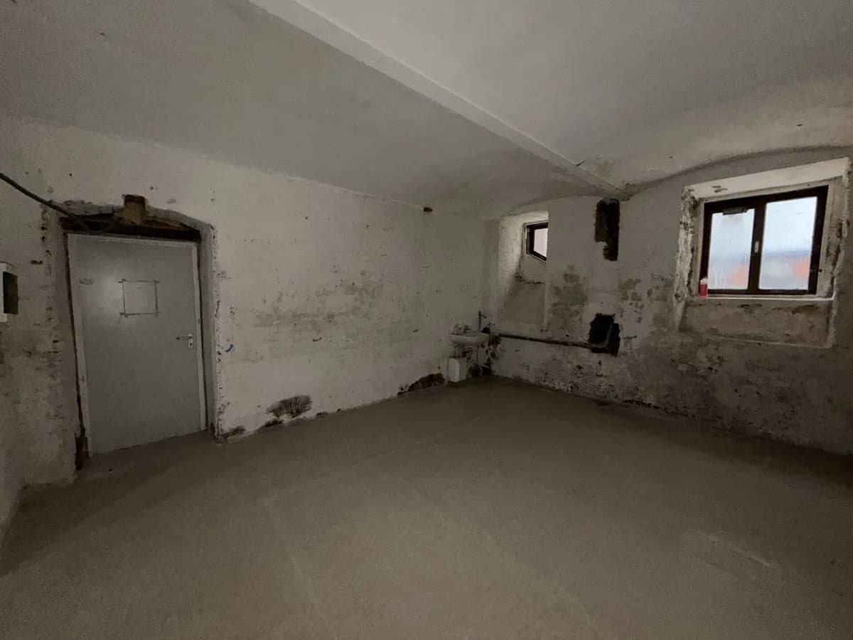 Gewerbeimmobilie mieten in Wien – 76 m², € 566 – Bild 4 von 9
