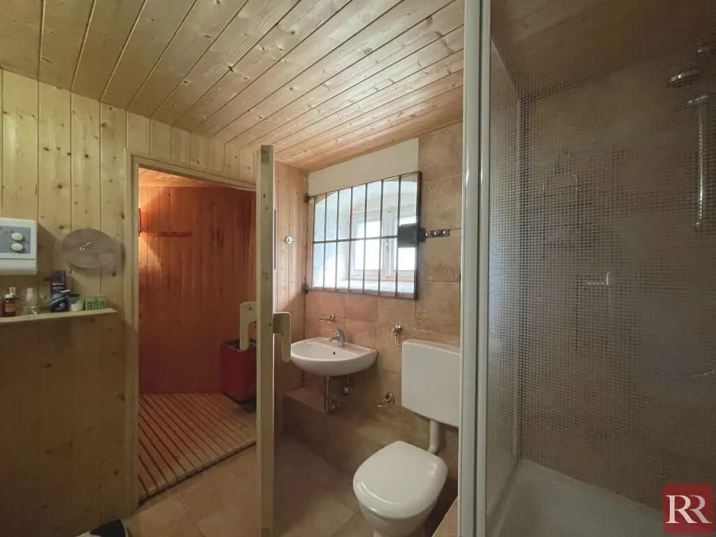 11-Zimmer-Immobilie kaufen in Krems Land – 260,7 m², € 843.000 – Bild 38 von 42