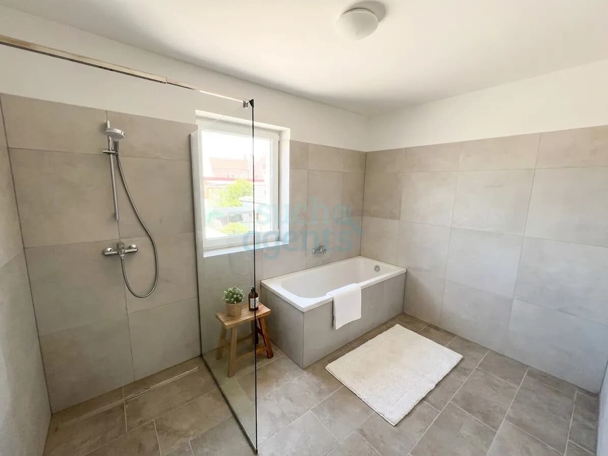 5-Zimmer-Haus kaufen in Amstetten – 129,13 m², € 569.999 – Bild 5 von 5