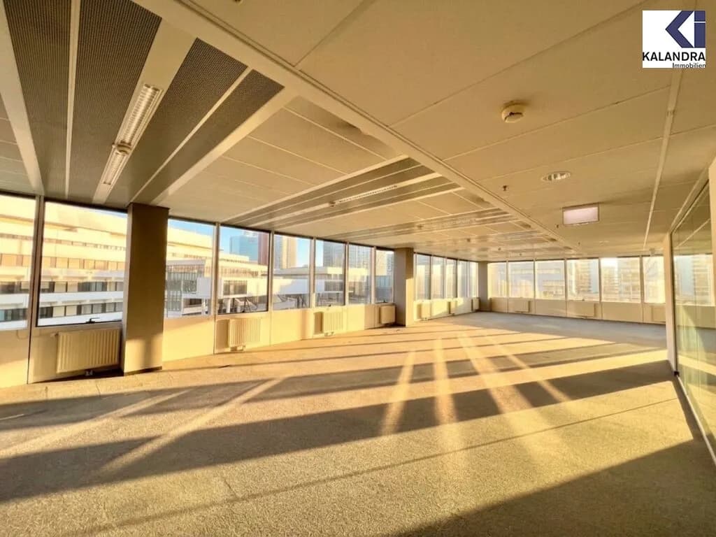 25-Zimmer-Gewerbeimmobilie mieten in Wien – 793 m², € 15.743 – Bild 1 von 37