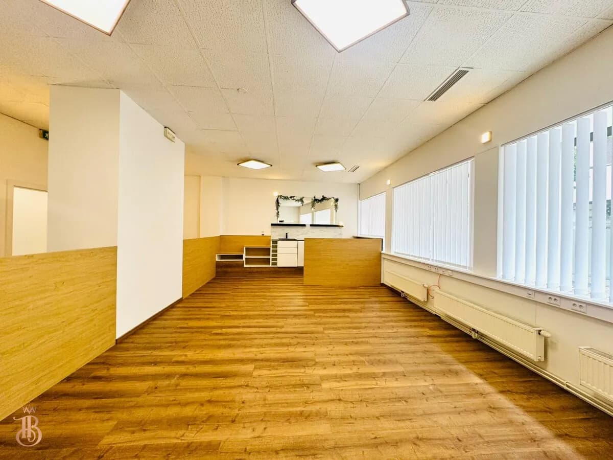 Gewerbeimmobilie kaufen in Villach – € 210.000 – Bild 3 von 21