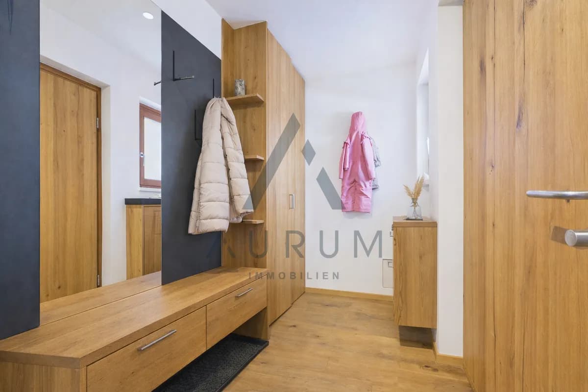 4-Zimmer-Haus mieten in Kitzbühel – 135 m², € 2.970 – Bild 4 von 12
