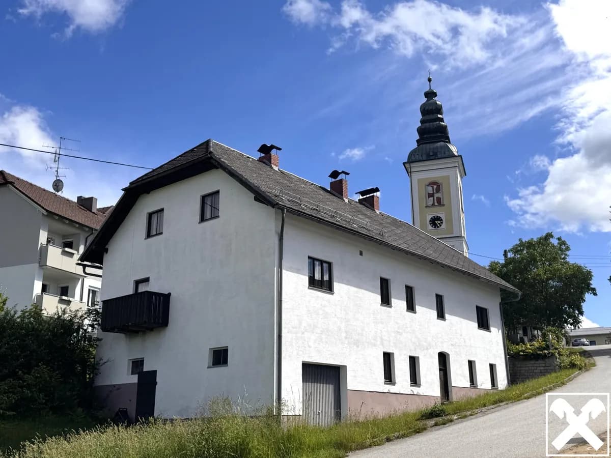 8-Zimmer-Haus kaufen in Rohrbach – 278 m², € 199.000