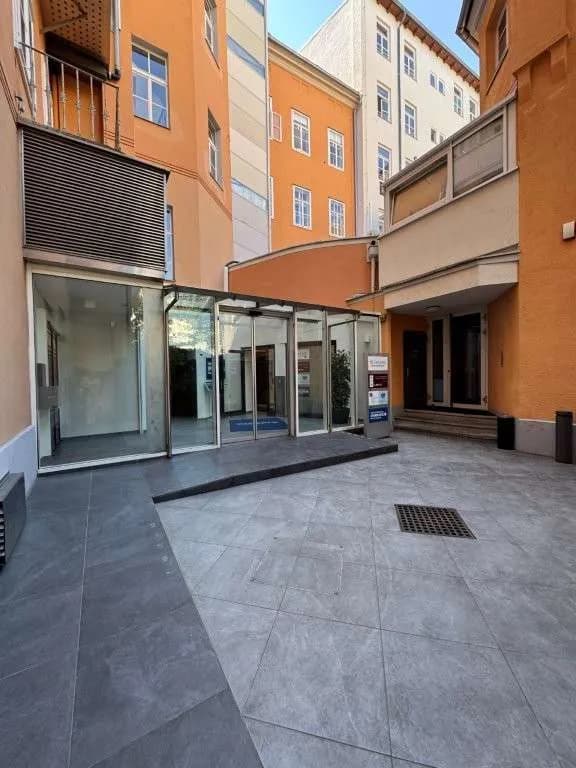 15-Zimmer-Gewerbeimmobilie mieten in Graz – 452 m², € 11 – Bild 3 von 26