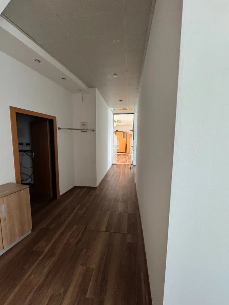 15-Zimmer-Gewerbeimmobilie mieten in Graz – 452 m², € 11 – Bild 26 von 26