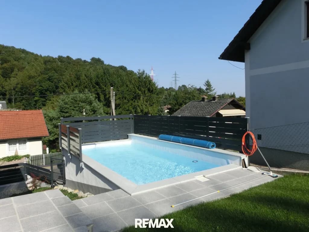 6-Zimmer-Haus mieten in Tulln – 130 m², € 2.480 – Bild 2 von 17