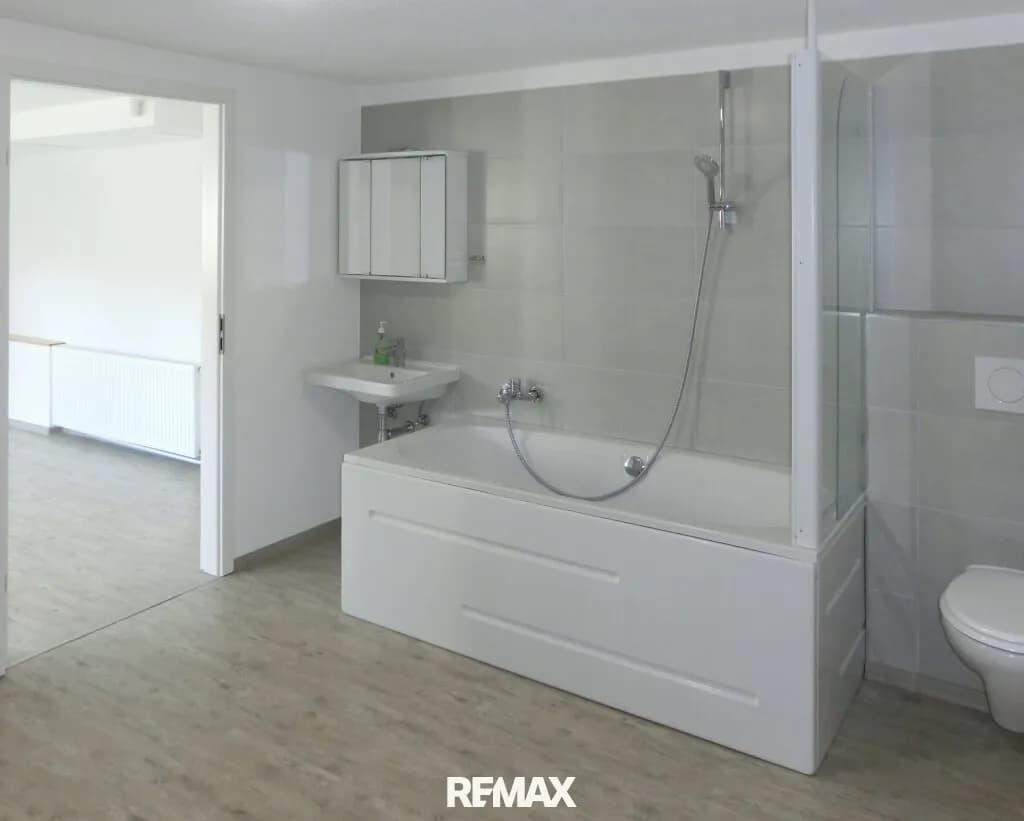 6-Zimmer-Haus mieten in Tulln – 130 m², € 2.480 – Bild 11 von 17