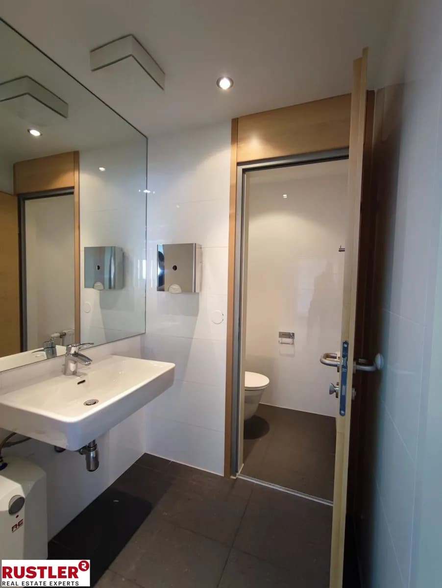 Gewerbeimmobilie mieten in Wien – 97 m², € 1.416 – Bild 12 von 17