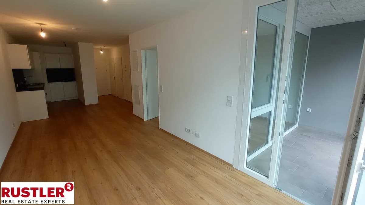 2-Zimmer-Wohnung mieten in Linz – 56 m², € 975 – Bild 2 von 12