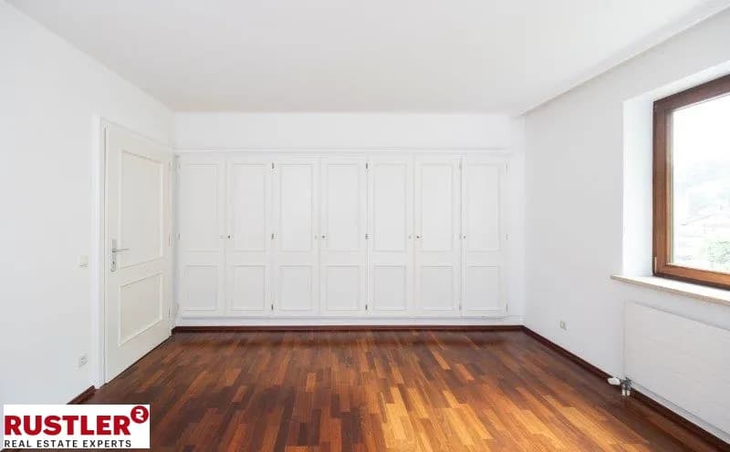 6-Zimmer-Wohnung kaufen in Innsbruck – 242,5 m², € 1.655.000 – Bild 10 von 19