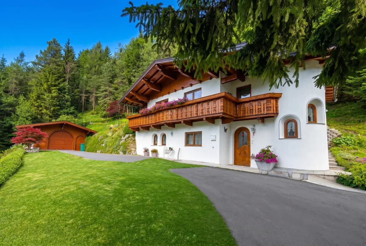 4-Zimmer-Haus kaufen in Kitzbühel – 150 m², € 1.390.000 – Bild 2 von 14