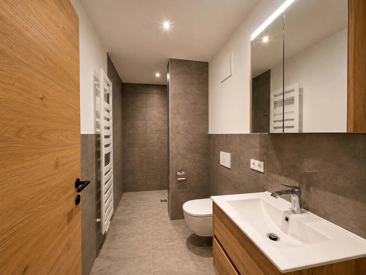 2-Zimmer-Wohnung mieten in Schwaz – 48 m², € 2.885 – Bild 8 von 37