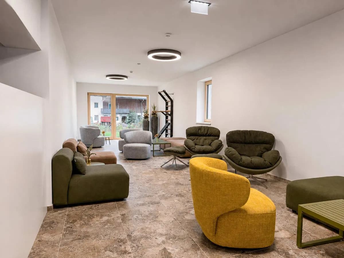 2-Zimmer-Wohnung mieten in Schwaz – 48 m², € 2.885 – Bild 33 von 37