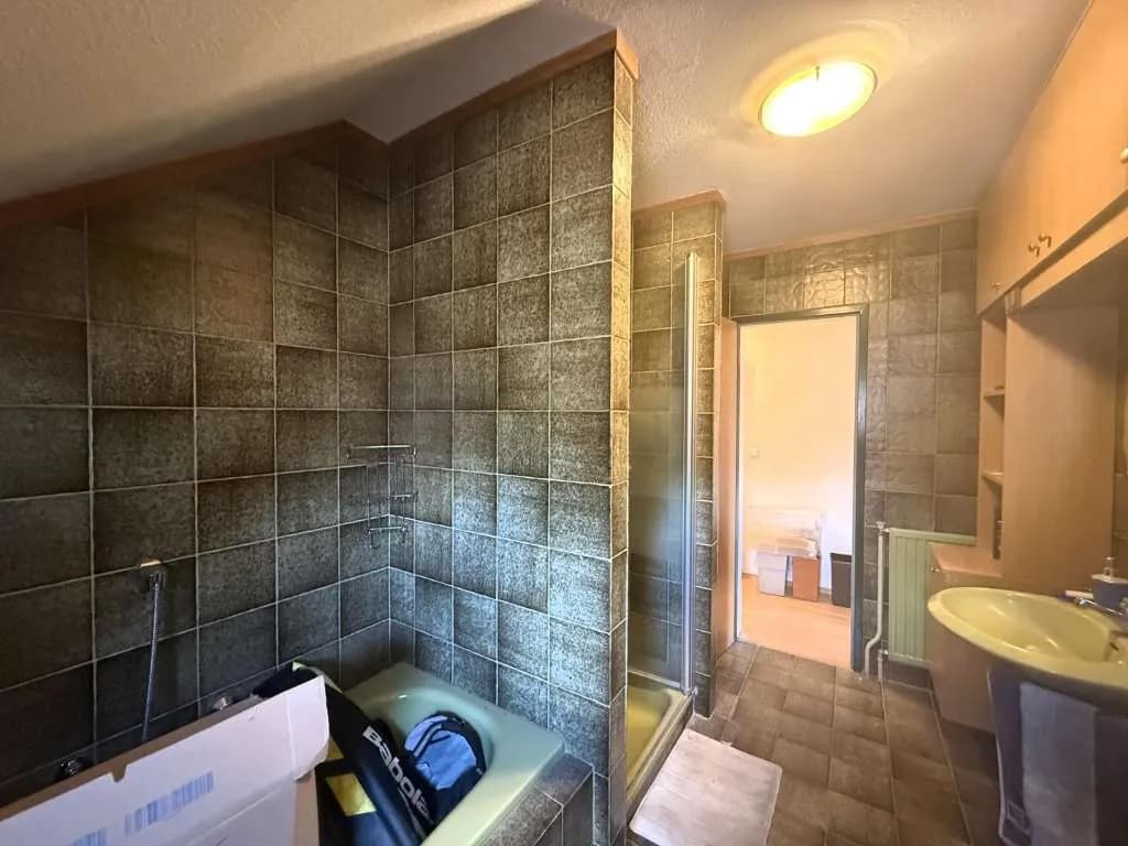 7-Zimmer-Haus kaufen in Bruck an der Leitha – 323 m², € 650.000 – Bild 36 von 41