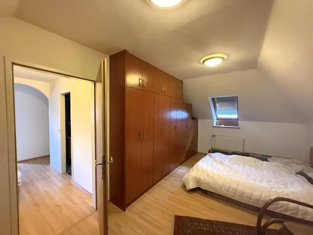 7-Zimmer-Haus kaufen in Bruck an der Leitha – 323 m², € 650.000 – Bild 39 von 41