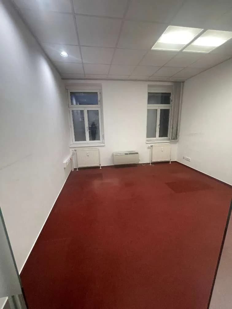 5-Zimmer-Gewerbeimmobilie mieten in Sankt Pölten – 220 m², € 8 – Bild 14 von 24