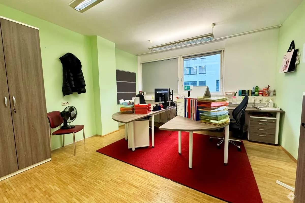 Gewerbeimmobilie kaufen in Salzburg Stadt – 180 m², € 604.000 – Bild 2 von 7