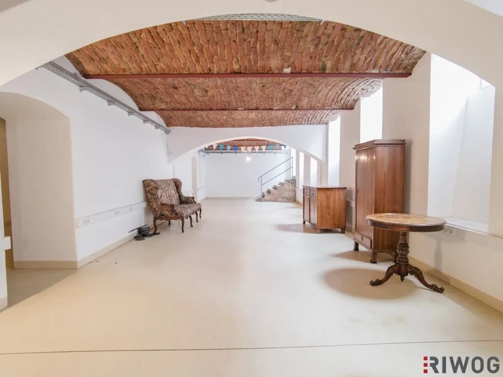 Gewerbeimmobilie kaufen in Wien – 172 m², € 270.000 – Bild 2 von 17