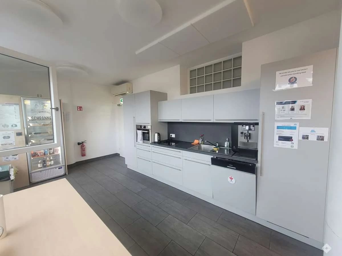 Gewerbeimmobilie mieten in Salzburg Stadt – 1 161 m², € 18.186 – Bild 5 von 7