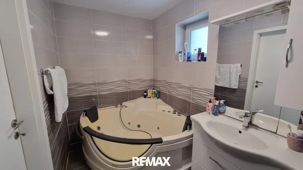 5-Zimmer-Haus kaufen in Melk – 110,1 m², € 220.000 – Bild 3 von 21