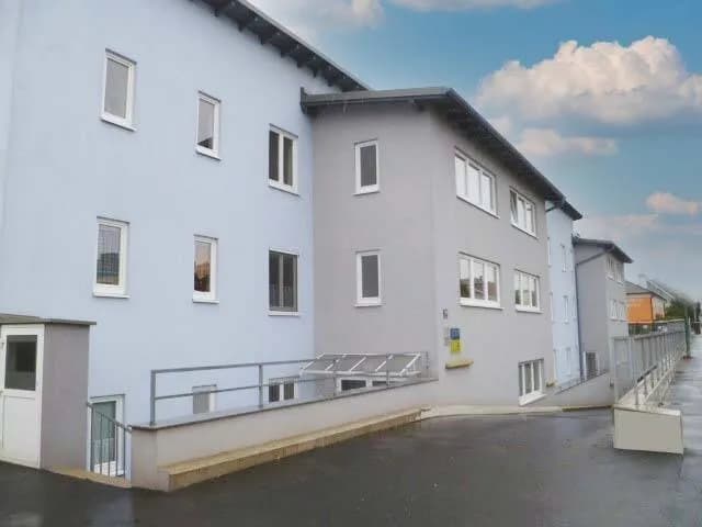 3-Zimmer-Wohnung mieten in Horn – 70 m², € 928 – Bild 3 von 4
