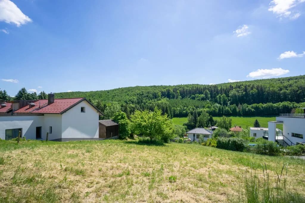 Grundstück kaufen in Sankt Pölten Land – 1 244 m², € 320.000 – Bild 1 von 7