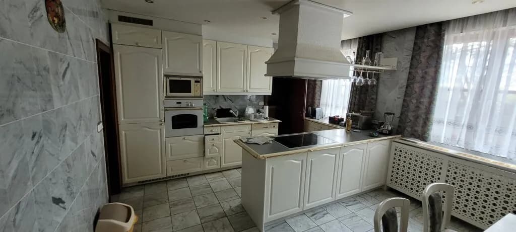 Gewerbeimmobilie kaufen in Korneuburg – 678 m², € 995.000 – Bild 7 von 12