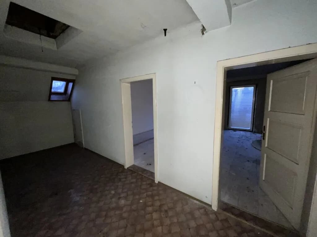 Immobilie kaufen in Baden – 393 m², € 359.000 – Bild 23 von 30