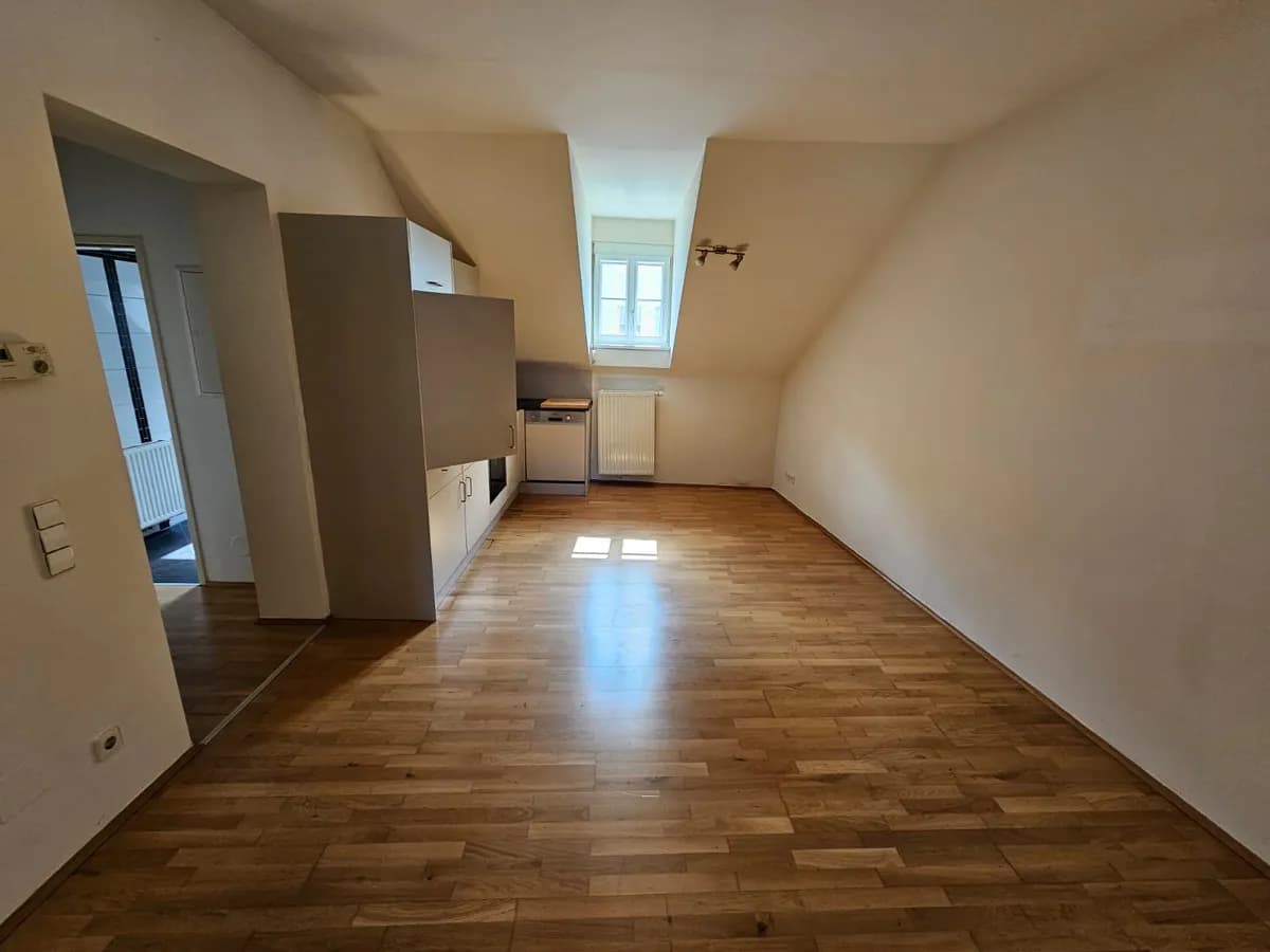 Wohnung mieten in Graz – 43,32 m², € 559 – Bild 1 von 6