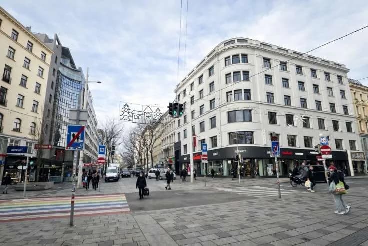 Gewerbeimmobilie mieten in Wien – 320 m², € 18 – Bild 2 von 2