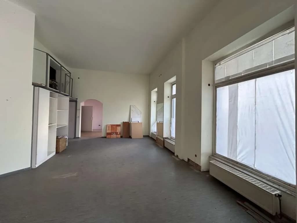 Gewerbeimmobilie mieten in Wien – 110 m², € 950