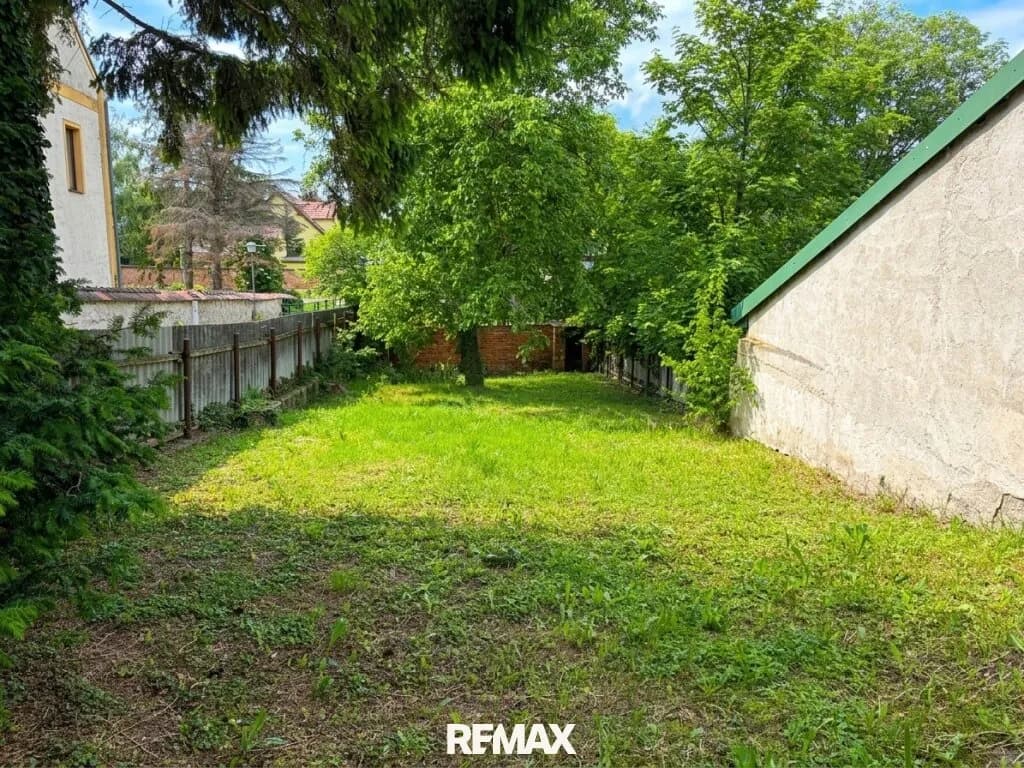 Grundstück kaufen in Baden – 400 m², € 99.000