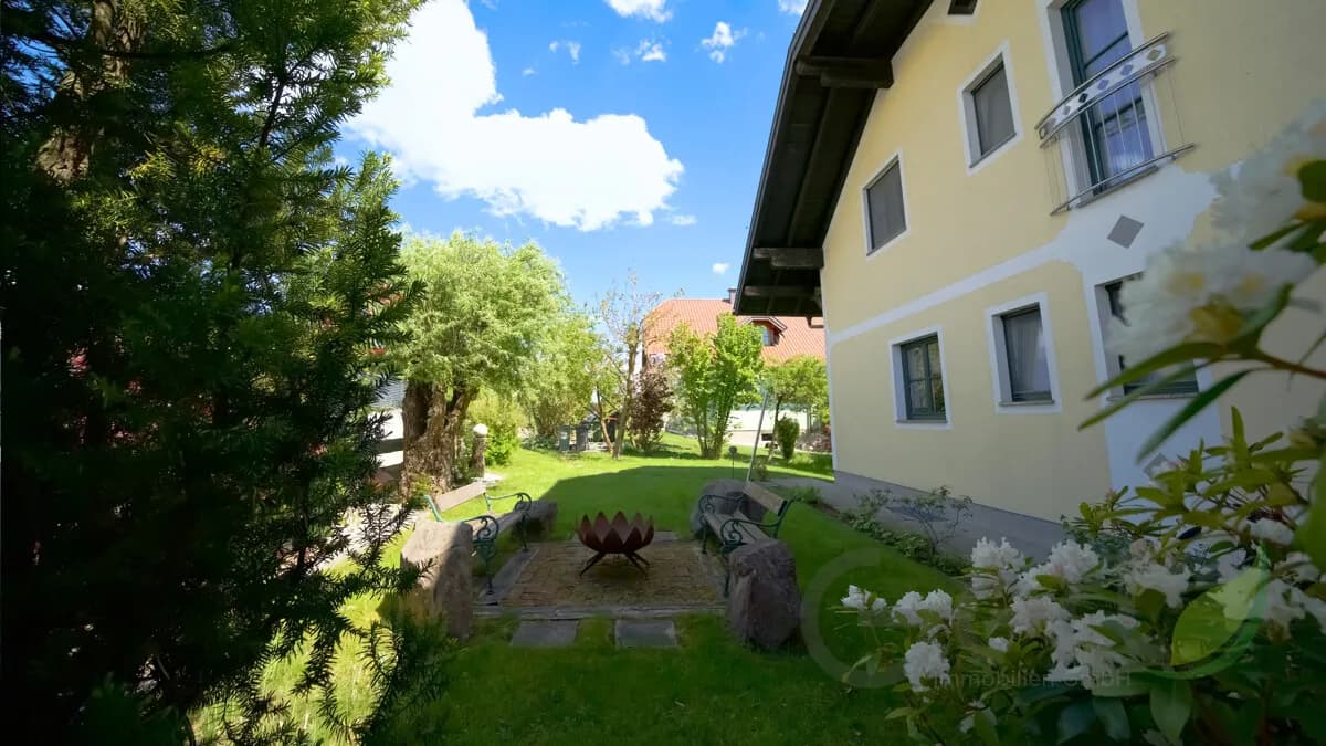 7-Zimmer-Haus kaufen in Vöcklabruck – 200 m², € 980.000 – Bild 20 von 21