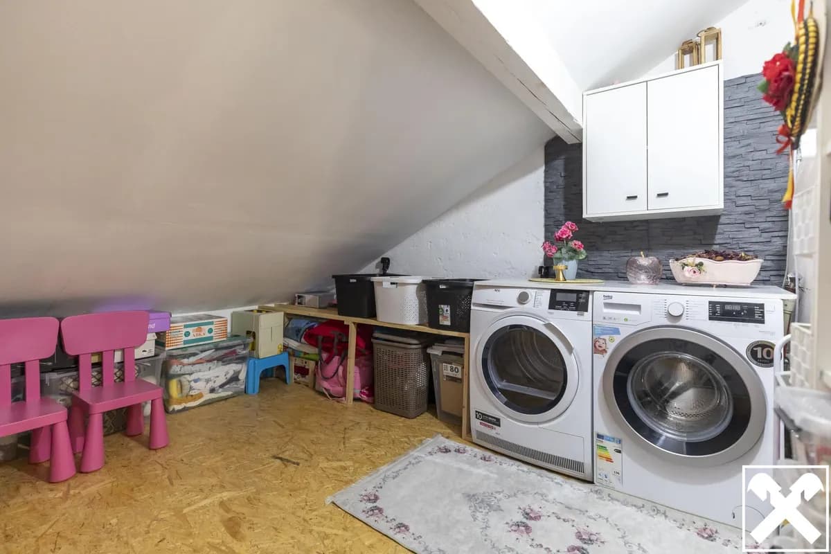 5-Zimmer-Haus kaufen in Vöcklabruck – 120 m², € 355.000 – Bild 14 von 22