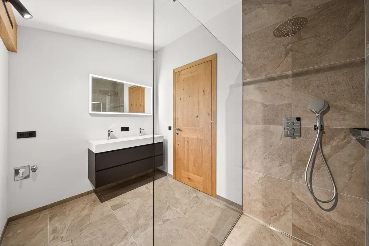 5-Zimmer-Wohnung kaufen in Kitzbühel – 175,23 m², € 2.350.000 – Bild 6 von 8