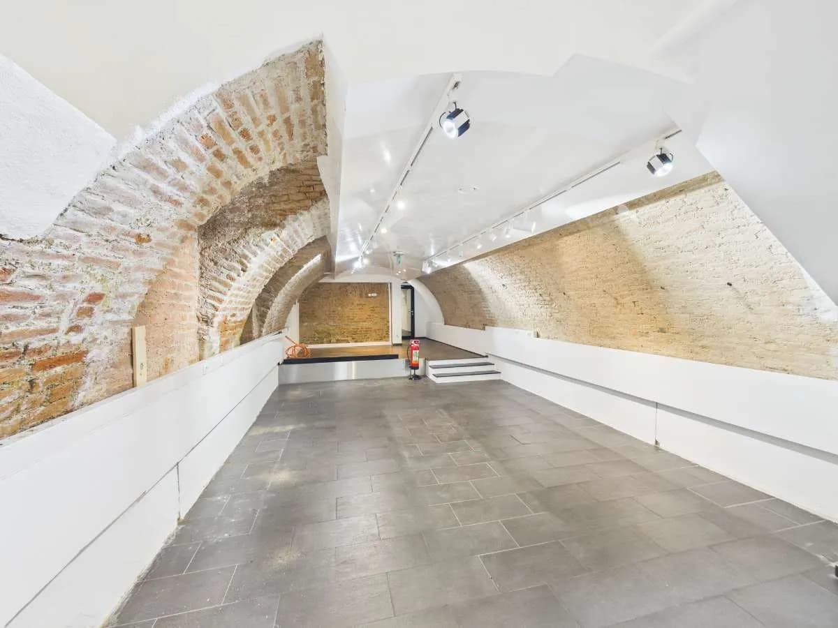Gewerbeimmobilie mieten in Wien – 262 m² – Bild 9 von 11