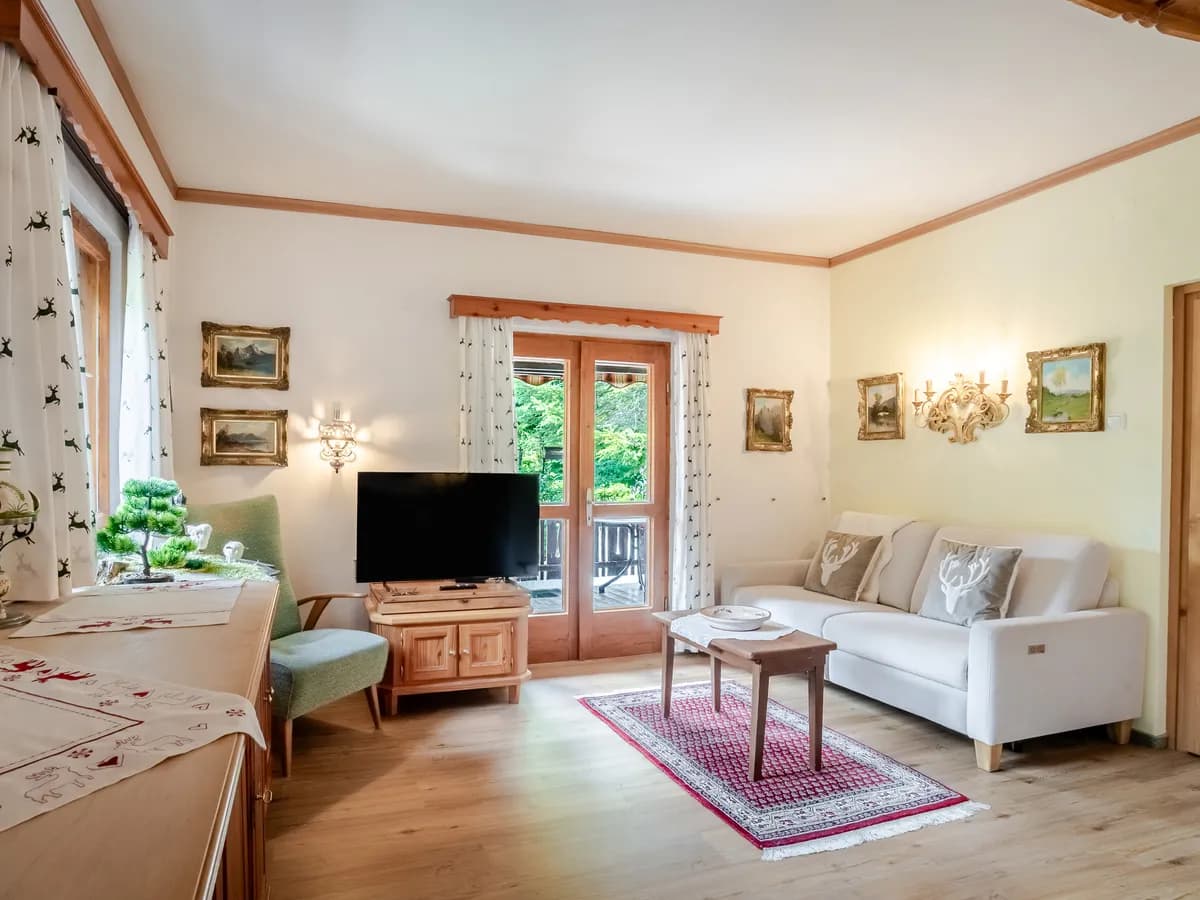 4-Zimmer-Haus kaufen in Innsbruck-Land – 70 m², € 987.500 – Bild 3 von 11