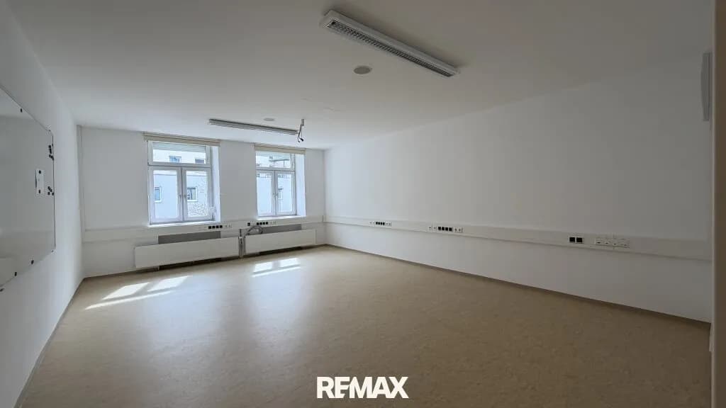 Gewerbeimmobilie mieten in Sankt Pölten – 351 m², € 4.571