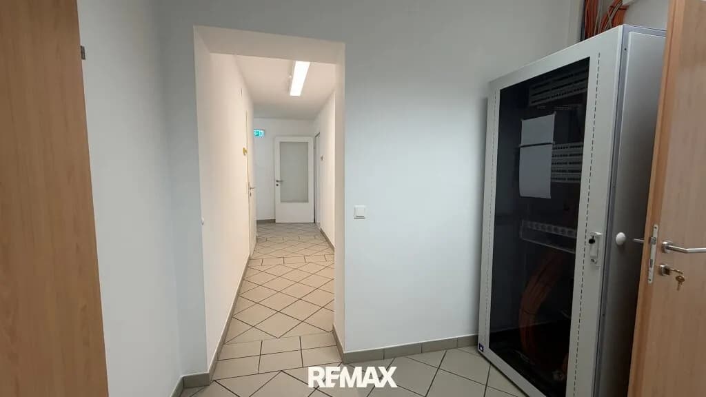 Gewerbeimmobilie mieten in Sankt Pölten – 351 m², € 4.571 – Bild 30 von 36