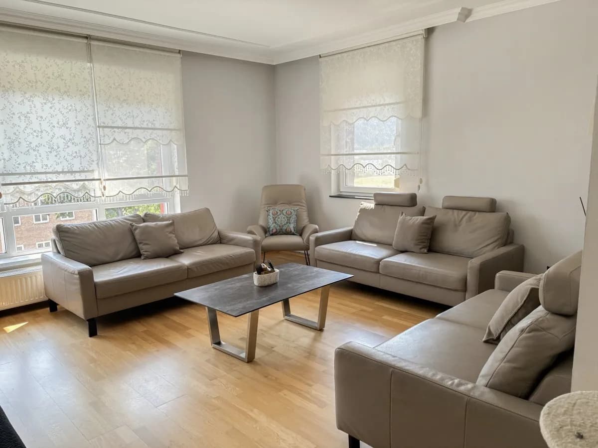 5-Zimmer-Haus kaufen in Baden – 121 m², € 448.000 – Bild 2 von 13