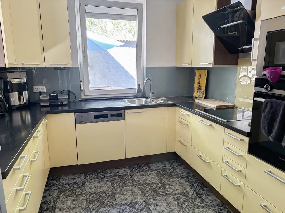 5-Zimmer-Haus kaufen in Baden – 121 m², € 448.000 – Bild 3 von 13