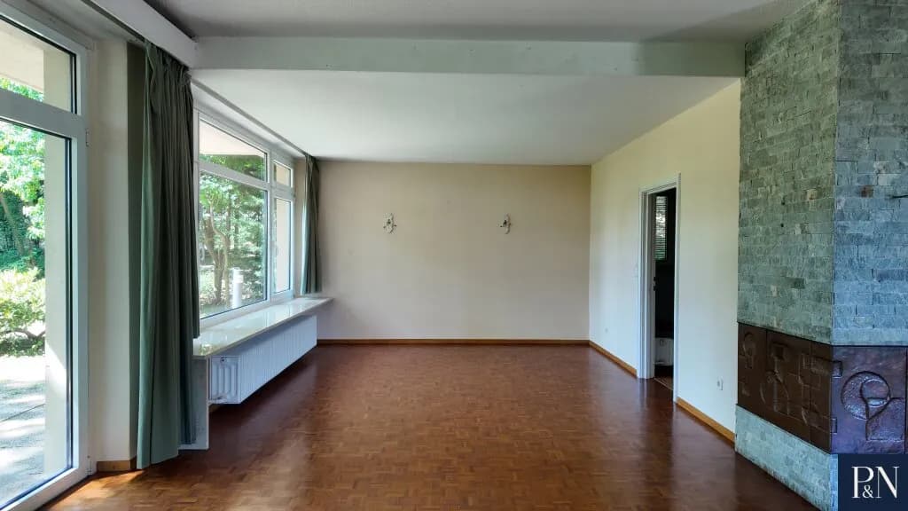 6-Zimmer-Haus mieten in Mödling – 390 m², € 2.500 – Bild 5 von 30