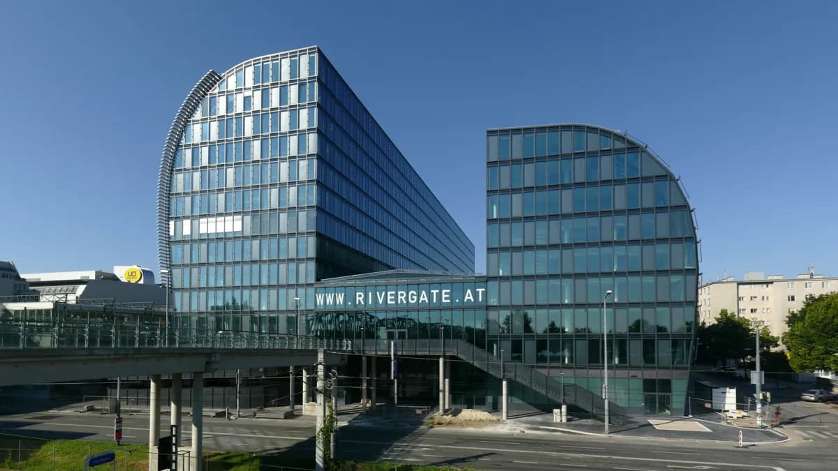 Gewerbeimmobilie mieten in Wien – 125 m², € 4.888 – Bild 3 von 4